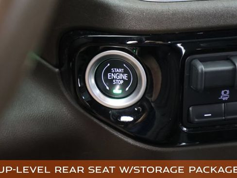 Used 2022 Chevrolet Silverado 1500 RST AWD/4WD image 29