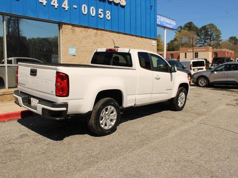 Used 2022 Chevrolet Colorado LT w/ Fleet Safety Package image 5