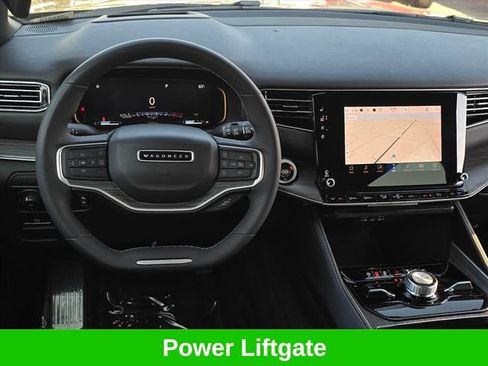 Used 2024 Jeep Wagoneer Series III AWD/4WD image 22