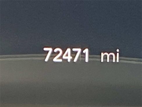 Used 2022 Chrysler Pacifica Touring-L image 15