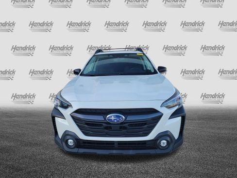 Used 2024 Subaru Outback Premium AWD/4WD image 4