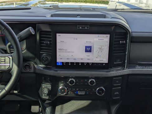 Used 2025 Ford F350 Platinum w/ Tremor Off-Road Package image 45