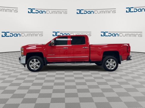 Used 2019 Chevrolet Silverado 2500 LTZ w/ Duramax Plus Package image 5