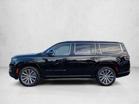 Used 2023 Jeep Grand Wagoneer Series II w/ Flexible Seating Group image 9