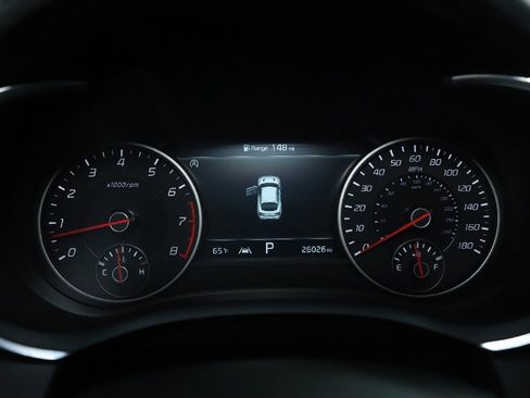 Used 2023 Kia Stinger GT2 image 24