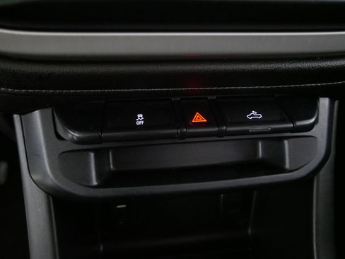 Used 2015 GMC Canyon SLE w/ SLE Convenience Package image 29