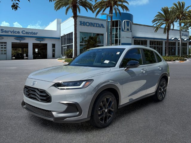 Certified 2025 Honda HR-V Sport image 4
