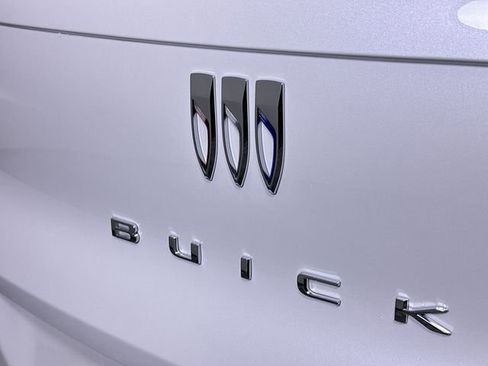 New 2026 Buick Envista Sport Touring FWD image 33