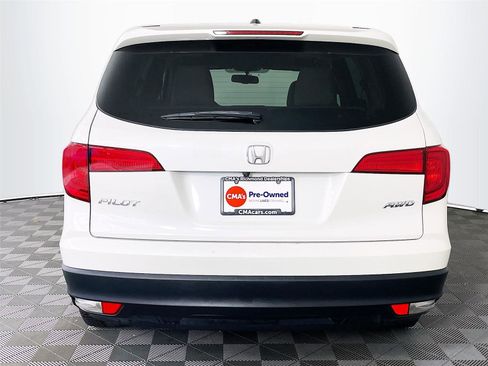 Used 2017 Honda Pilot EX-L image 9