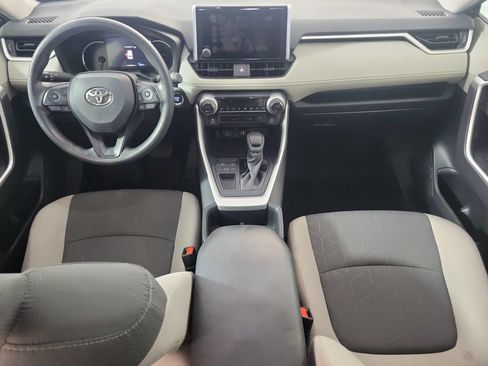 Used 2024 Toyota RAV4 XLE w/ Convenience Package FWD image 14