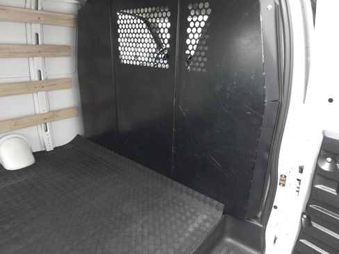 Used 2024 Chevrolet Express 2500 w/ Driver Convenience Package image 28