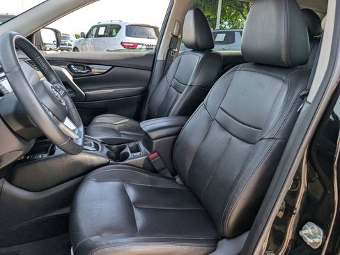 Used 2020 Nissan Rogue SL FWD image 27