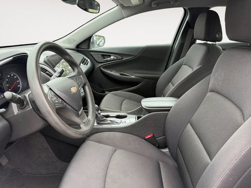 Used 2024 Chevrolet Malibu LT FWD image 9