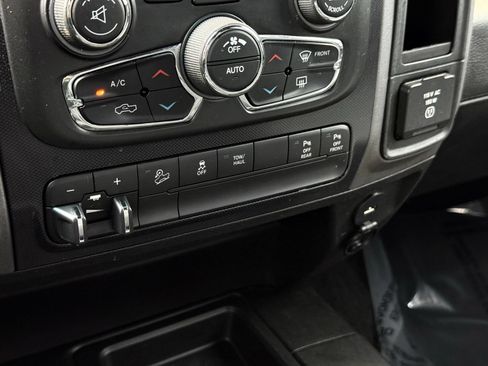 Used 2018 RAM 2500 Power Wagon w/ Luxury Group AWD/4WD image 47