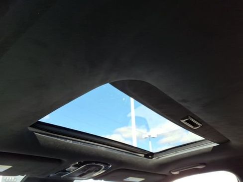 Used 2021 Hyundai Palisade Calligraphy w/ Winter Package image 5