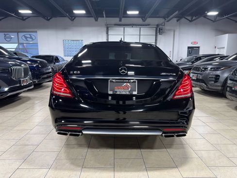 Used 2015 Mercedes-Benz S 63 AMG 4MATIC Sedan image 5