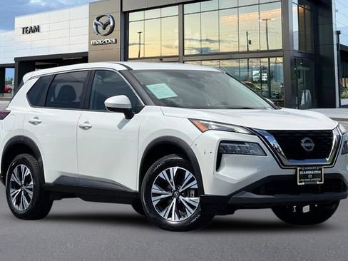 Used 2023 Nissan Rogue SV AWD/4WD image 2