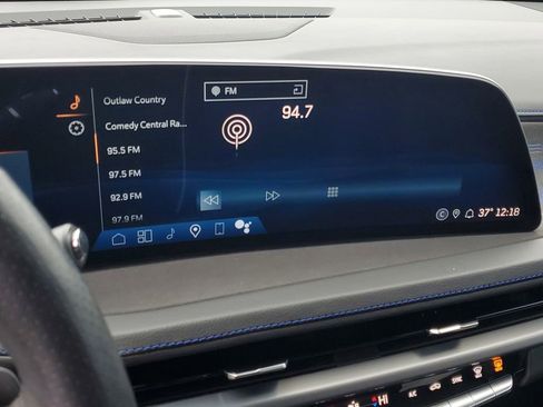 Certified 2024 Cadillac XT4 Sport w/ Cold Weather Package image 14