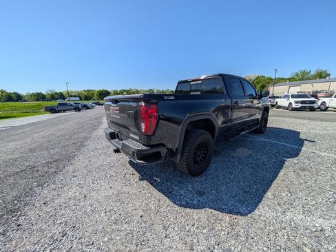 Used 2024 GMC Sierra 1500 Elevation w/ Elevation Premium Package AWD/4WD image 13