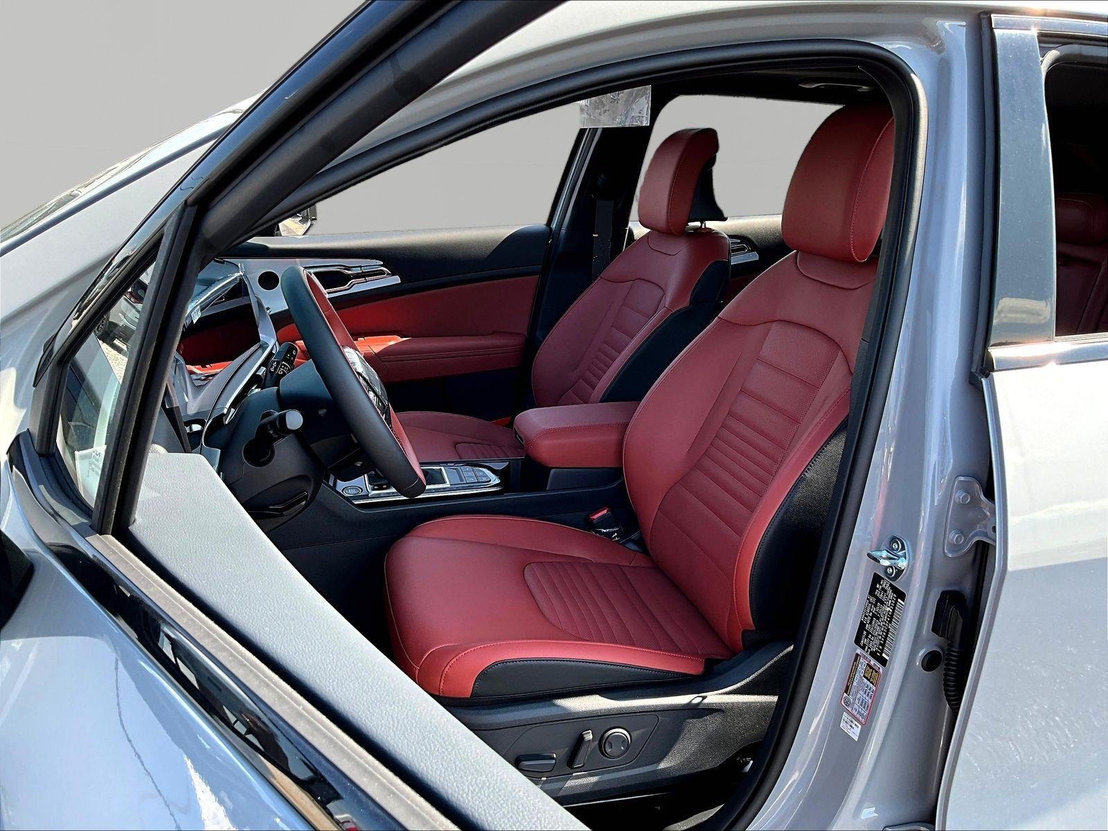 New 2026 Kia Sportage SX AWD/4WD image 17