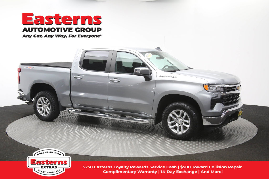 Used 2024 Chevrolet Silverado 1500 LT AWD/4WD image 52