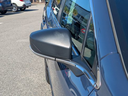 Certified 2025 Subaru Outback image 11