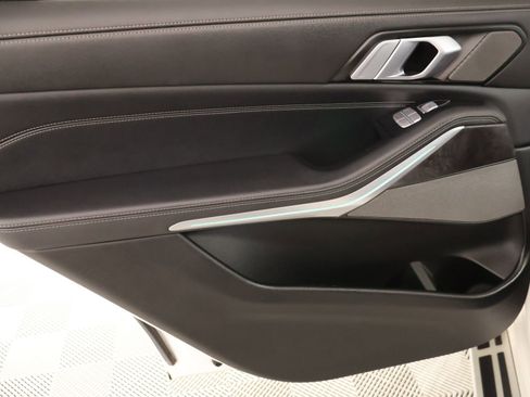 Used 2025 BMW X7 xDrive40i image 20