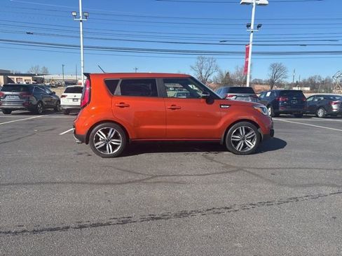 Used 2018 Kia Soul ! w/ Tech Package image 8