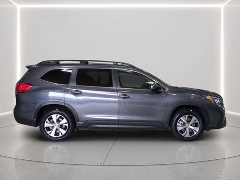 Used 2024 Subaru Ascent Premium w/ Convenience Package AWD/4WD image 6