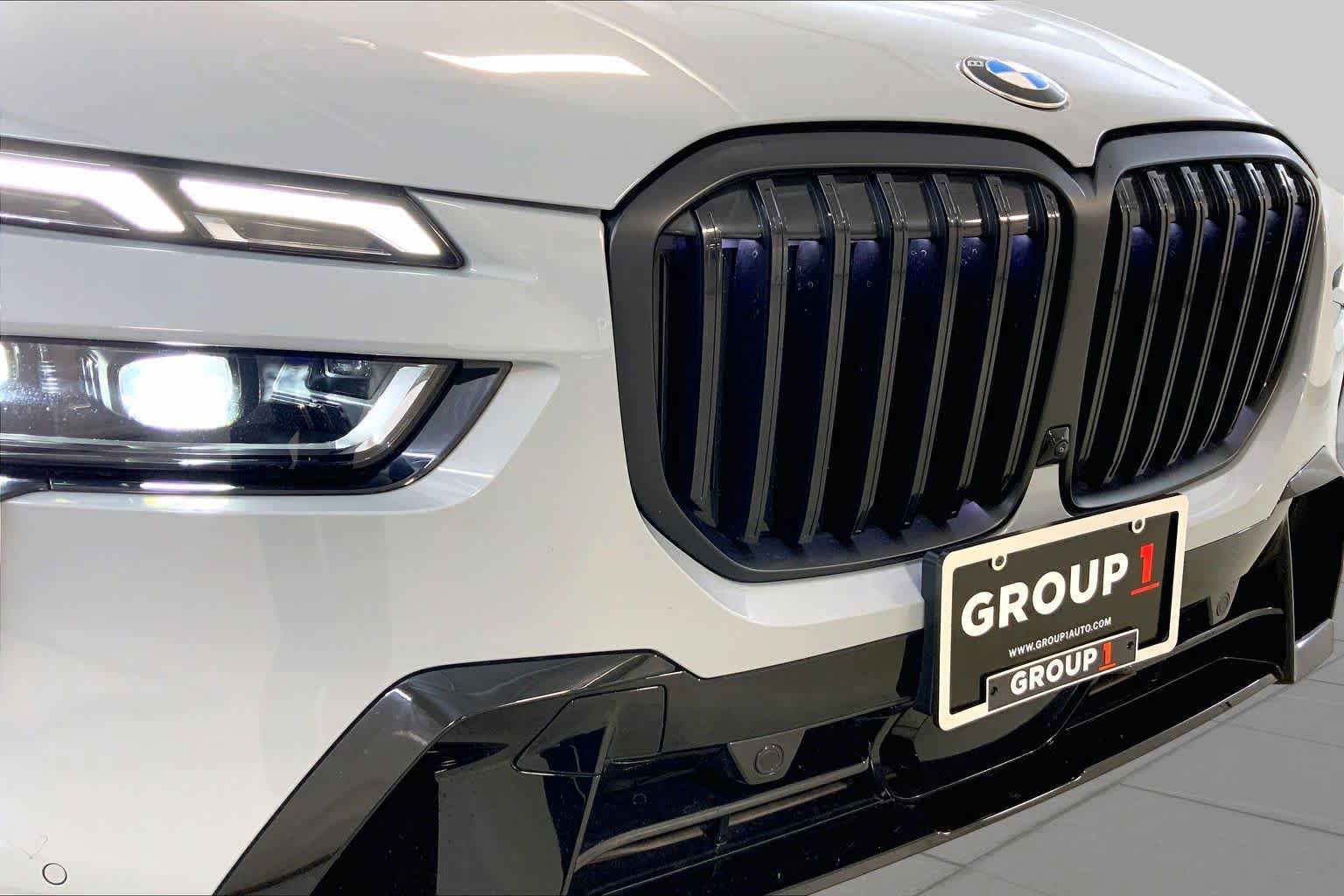 Used 2025 BMW X7 xDrive40i w/ Executive Package AWD/4WD image 32