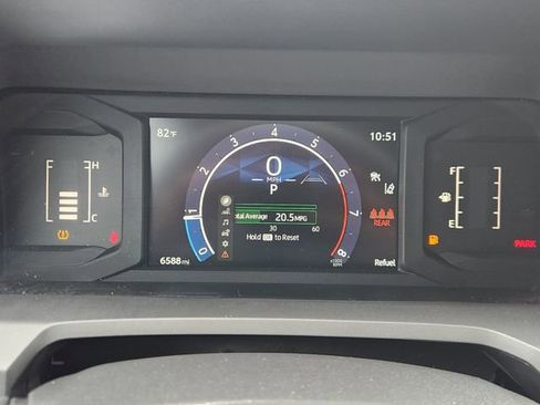 Certified 2025 Toyota Tacoma SR5 image 15