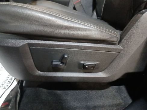 Used 2016 RAM 1500 Sport image 14