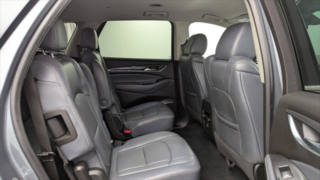 Used 2021 Buick Enclave Essence FWD image 21