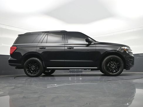 Used 2022 Ford Expedition XLT RWD image 28