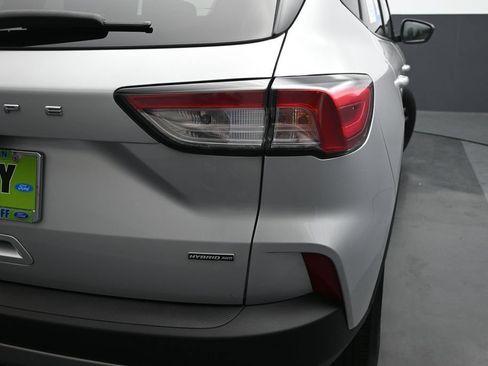 Used 2020 Ford Escape SE Sport AWD/4WD image 2