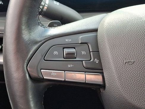 Used 2024 Cadillac XT4 Premium Luxury image 24