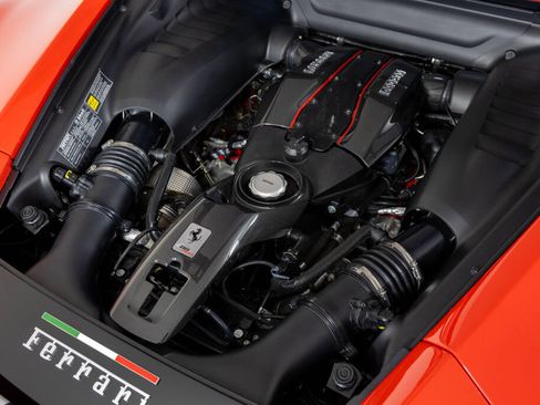 Certified 2019 Ferrari 488 Pista Coupe RWD image 75