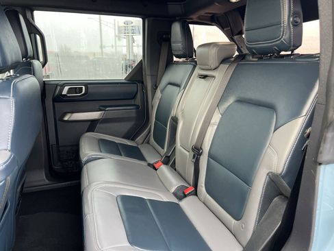 Used 2023 Ford Bronco Outer Banks image 24