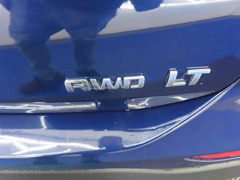 Used 2022 Chevrolet Equinox LT AWD/4WD image 8