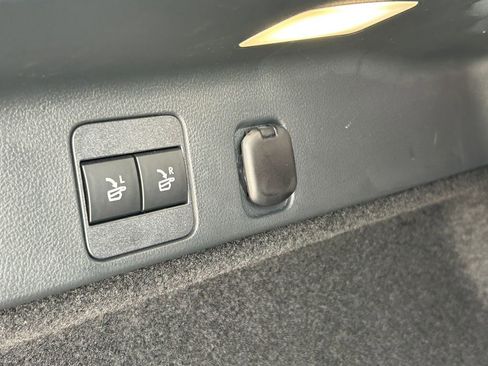 Used 2023 Lexus RX 500h F Sport AWD/4WD image 15