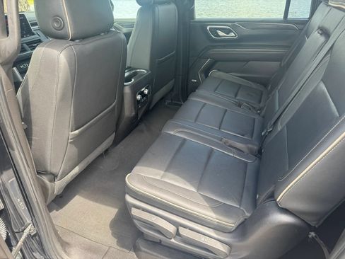 Used 2021 GMC Yukon XL SLT RWD image 12