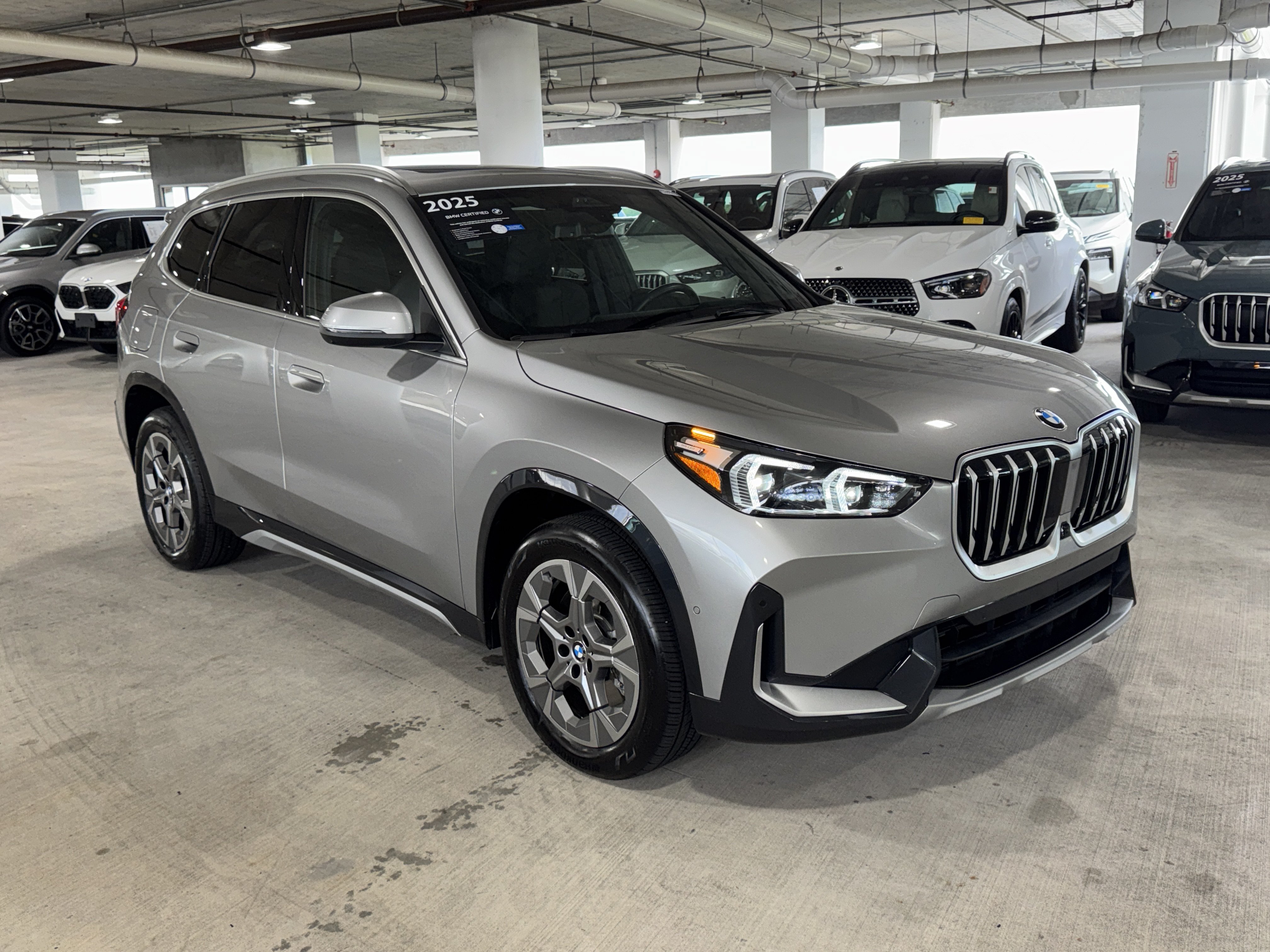 Certified 2025 BMW X1 xDrive28i AWD/4WD image 2