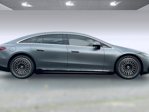 Certified 2023 Mercedes-Benz EQS 580 4MATIC Sedan image 7