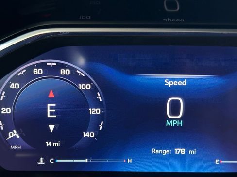 New 2026 Chevrolet Silverado 1500 RST w/ RST All Star Premium Package AWD/4WD image 22