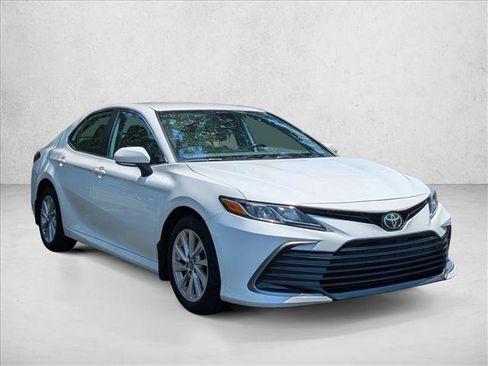 Used 2021 Toyota Camry LE w/ Cold Weather Package AWD/4WD image 3
