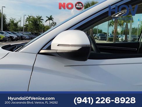 Certified 2023 Hyundai Tucson SEL w/ Convenience Package AWD/4WD image 12