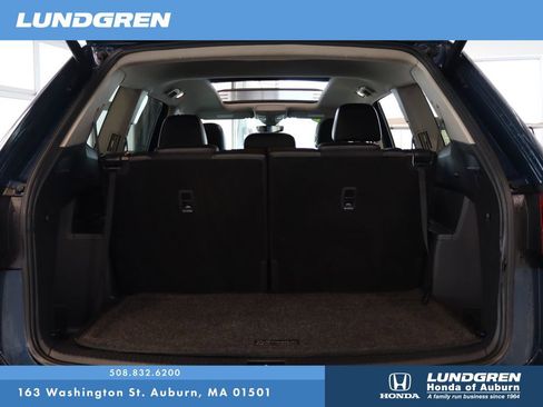 Used 2018 Volkswagen Atlas SEL image 32