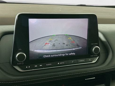 Used 2023 Nissan Rogue SV FWD image 20