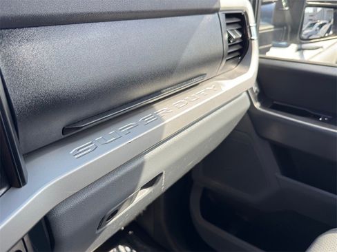 Used 2023 Ford F250 XLT w/ 360-Degree Camera Package image 22