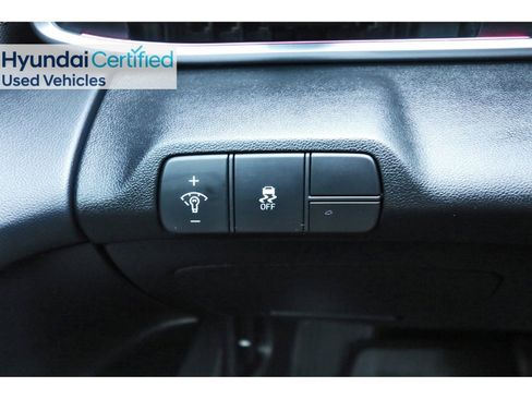 Certified 2024 Hyundai Elantra SEL w/ Convenience Package FWD image 22